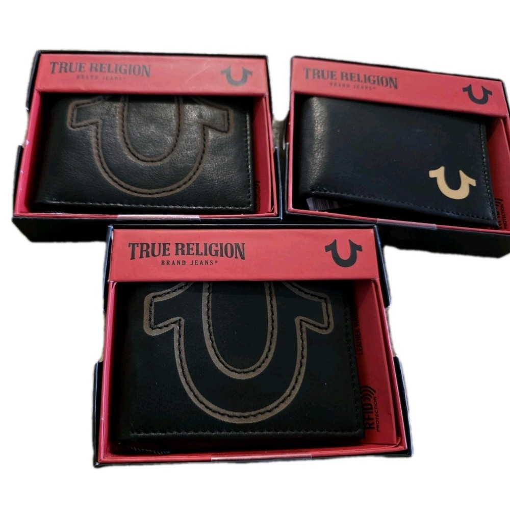 TRUE RELIGION brand Jeans Wallet Mens. Inside Box Case.